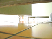 东国大学理科女厕所偷拍