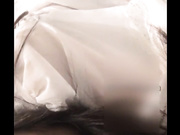 最近各大群都求疯了的极品模特白虎女神安王绾绾大尺度福利