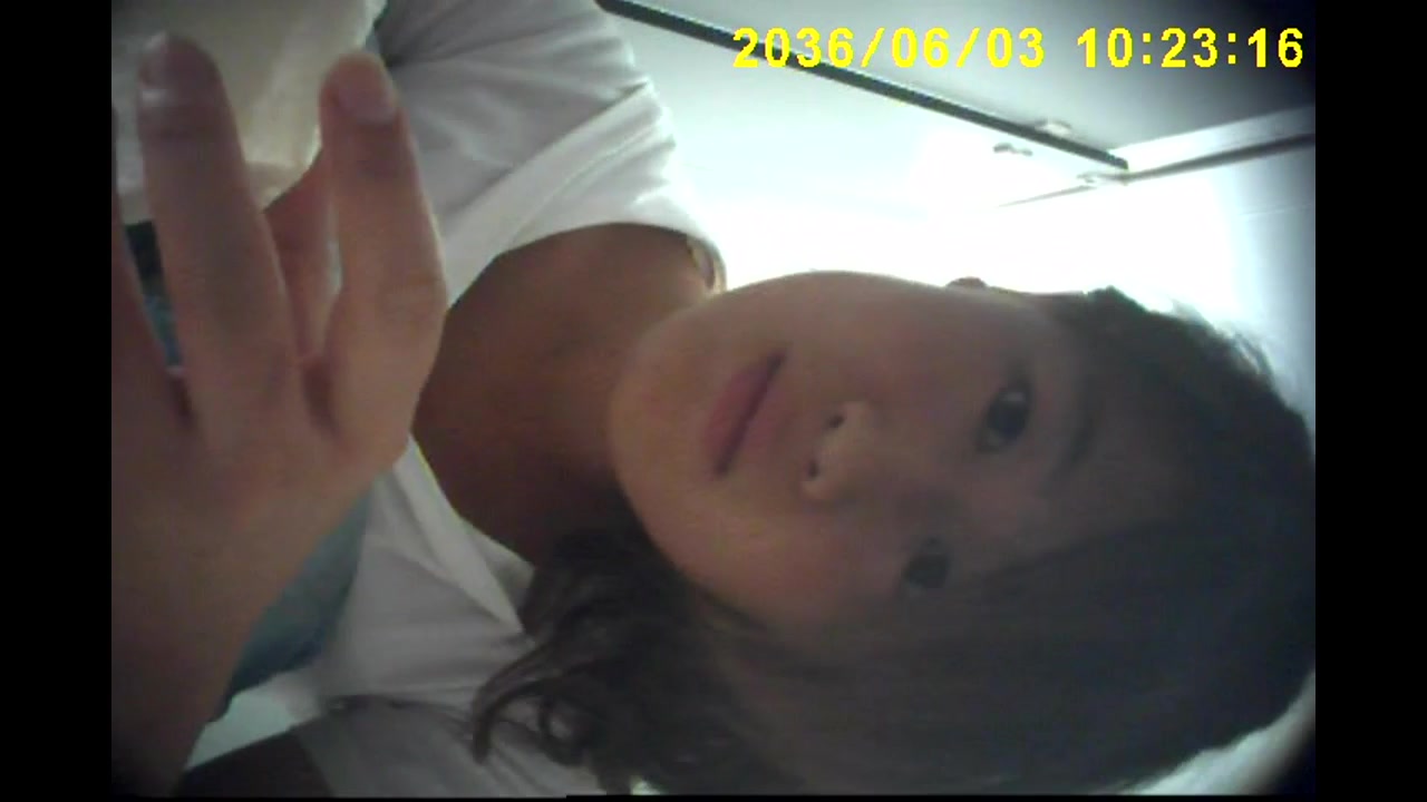 超男双镜头206歪着脖子看镜头,人可爱,小肉瓣也极粉