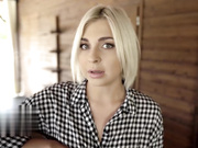 调酒金发女郎深喉男友大鸡巴疯狂刺激尖叫