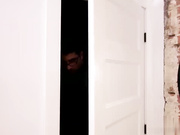 女性法塔赫被她的大鸡巴所吸引主动骑乘