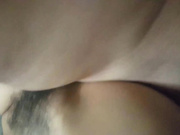 獨家推薦 夜晚在表嫂家吃飯借著酒勁在客廳沙發上強幹啪啪打炮 剛開始有點反抗 操爽後主動在床上又幹了一次 國語對白～1080P高清