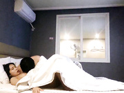 大肚肥仔富二代酒店約啪極品身材紋身網紅妹子 扛腿無套連續抽插一對美乳亂顫 後入無套內射 720P高清無水印