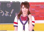 [IPTD-514] 校花美少女用可爱笑容来诱惑男人 跟同学和老师在学校内干炮干不停 天海翼【破解】 - 1of5