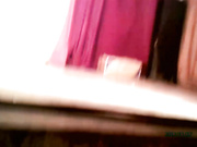 精品推薦 手機拍攝到的農村縣城小劇場艷舞團脫衣艷舞表演 隨著音樂搔首弄姿劈開一字腿自摸 肥嫩鮑魚苗條身材看得讓人欲火焚身 1080P高清原版