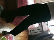 貌似道上混的滿背紋身大哥住宅區出租房裏嫖妓個豐滿寂寞少婦 主動吃雞巴翹臀給操 幹得真猛 國語高清