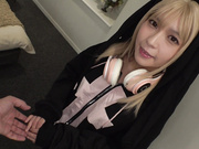 [MUKC-084] 萌え袖 細身美脚 中出し放題 従順コスプレ少女を猛烈にハメ倒す 絶対着衣性交 円井萌華【破解】 - 4of5