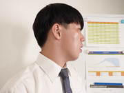 [FSDSS-971] 女上司が美脚を開いてノーパン直穿きパンスト誘惑！僕のドMチ〇ポを挟みコキしまくるザーメン搾取フェ痴SEX 楠エリサ【破解】 - 1of5