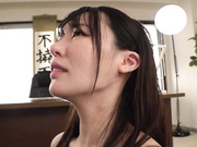 [SONE-577] 「私のダダ漏れマ●コがいつも申し訳ありません…」校長室に連日呼び出され床一面に潮を撒き散らす即イキ敏感ペット女教師 黒島玲衣【破解】 - 1of5