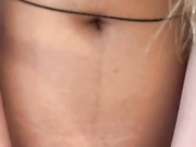 私拍两学生妹露脸双飞足交大吊蹭逼射逼毛肚子上