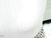 [破解]SSNI-665  エロライブチャットに出演した彼女がたったの10日間で寝取られた記録。 乃木蛍 - 1of5