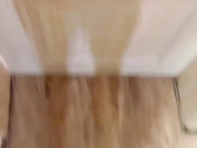 母子乱伦身材超好小妈偷情被儿子知情，趁着做瑜伽换衣摸小穴威胁做爱，欲火焚烧插入秒射天啊