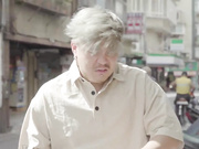 三人夢幻共演情色美式餐廳除了炸雞還能榨精爆乳女神陷落