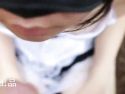 娇小水嫩的黑丝美女露露第2部刚开苞没多久就被土豪带到酒店继续调教做爱,酒店操完不刺激带到野外大战！全程国语！