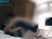 酒店偷操朋友气质漂亮的姐姐,小骚货被干的高潮连连说：我是贱货,喜欢你操我,快操我!