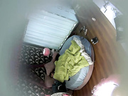 小旅馆钟点房TP年轻小情侣各种姿势滚床单对白清晰