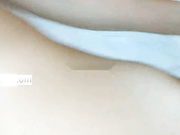 伪摄影师约拍刚毕业不久的艺校美女拍宣传写真吃饭时被套路灌醉带到宾馆扒光无套啪啪内射