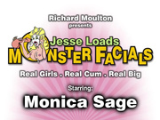 贪婪地吸着大鸡巴直到精液射满她的脸