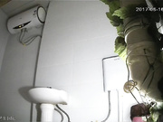 出租屋长期偷拍系列3（有声版） 少妇上WC擦干净BB之后再好好洗白白