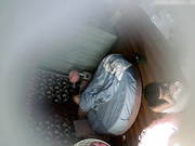 气质漂亮的牛仔裤美腿大学美女貌似给中年男当小三,来到酒店主动伺候男的啪啪,搞了一次没过瘾又做上面操!