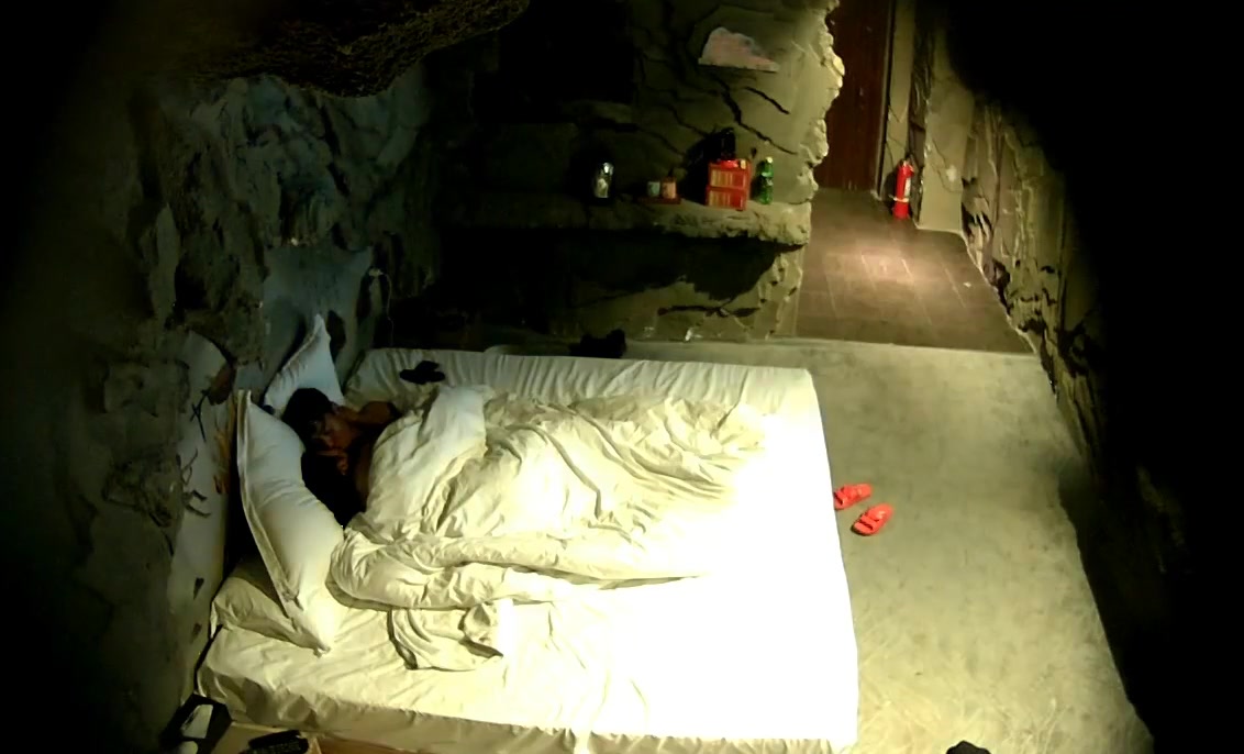 一对说方言的技术控情侣光六九口活就能搞半天哈哈妹子整到恶心想吐