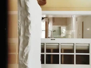 【秦总全国探花】约了个黑衣苗条妹子TP啪啪，卫生间扣逼穿上网袜猛操，很是诱惑喜欢不要错过