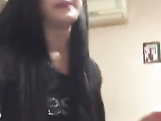 冷艳女神TS张梦琪 见到龙棒却开心的不得了，妖性暴露啦 哈哈，性感吃鸡的样子，多想把她操上一顿 真诱惑！