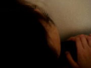 出国深造的留学生小青年出租房与漂亮华裔女友沙发上激情交配捣出好多白浆