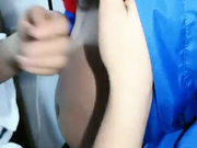 真疯狂-老公故意让美女老婆勾引送外卖小哥啪啪还一起玩3P,搞完后又穿着暴露去引诱下一个外卖哥操逼,全程偷拍,国