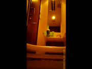 美女如云西餐厅高级坐厕双视角偸拍一位接一位气质美眉方便美女貌似痔疮有点严重啊