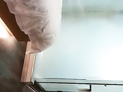 早起约炮刚开学得兼职学妹，服务很棒床上很会伺候人，吹舔吸弄风骚迷人，各种姿势抽插爆草浪荡呻吟_ev