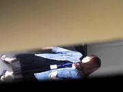 大胆校园坑神潜入国内某外国语大学偸拍妹子集体上厕所还讨论吃什么拍到几位白嫩漂亮大洋马正在排卵期