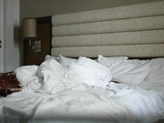 獨家推薦 廣州健身教練倫哥星級酒店高價約啪漂亮兼職妹子 胸推漫遊吹簫技術絕對杠杠 服務蠻不錯的 粵語對白