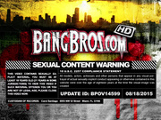 BANGBROS——苗条少女naomi Woods只骑你的鸡巴