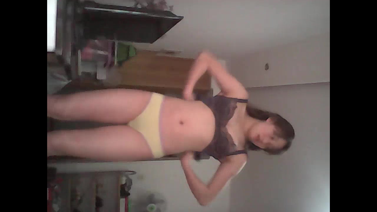 艺校极品身材粉嫩大奶子露脸妹子家中脱衣形体展示自拍完整版