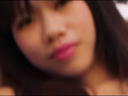 爆乳国模瑞沙大尺度视频零距离看逼逼分泌物蛮多的啊