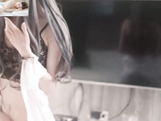 【國產AV巨作】劇情演繹新作-極品美女勾引外賣小哥進屋愛愛 滑嫩肉體美腿色誘 前凸後翹操的爆乳亂顫 1080P高清原版