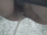 6月沟厕--少妇解手后面的洞在滴血