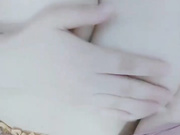 大奶美女主播诱惑