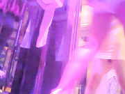 帝國夜總會公共衛生間拍攝到的各式坐臺漂亮妹子如廁噓噓 貌似喝多了尿完趕緊吐 720P高清原版