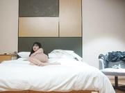 性感美女屁股磨蹭有点骚舔逼怼着骚穴大力猛操