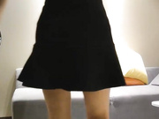 少妇跪地口交活挺不错沙发骑坐上来抽插