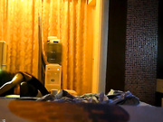 成熟性感美少婦酒店偷情私會網聊勾搭到的大雞巴帥氣小夥 穿著惹火情趣裝肉棒吃的津津有味被幹到尖叫不斷 露臉高清