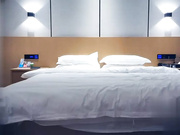 全国探花白裙长腿妹子身上舔弄口交舔逼后入