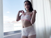 甜甜的糖果口交深喉大鸡巴玩弄精液喷出